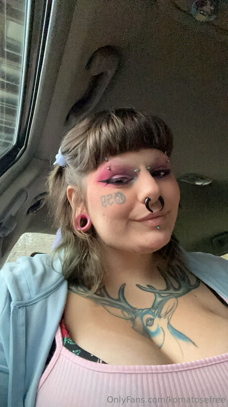 Lydiainthebones free onlyfans