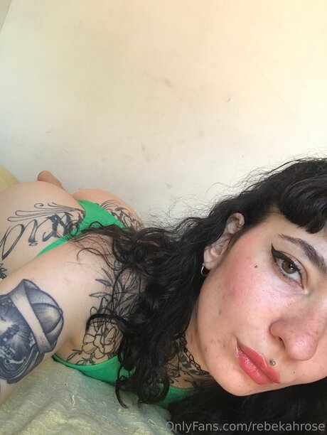 Rebekahrose onlyfans full