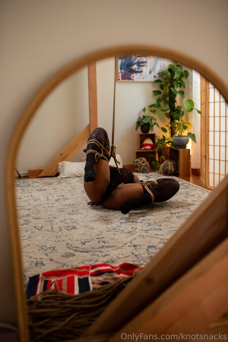 Knotsnacks Profile image