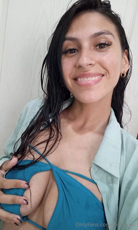 cute blonde onlyfans free nude photos