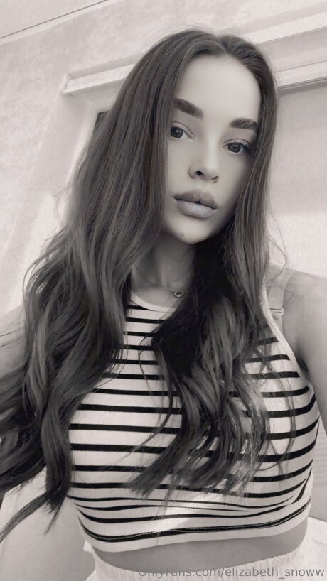 Elizabeth Dreamm onlyfans creator