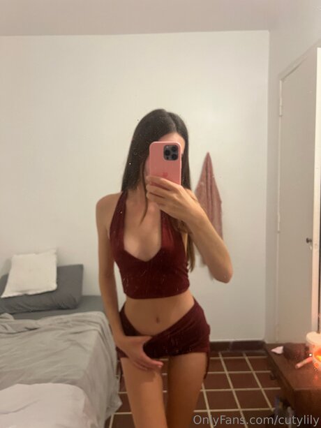 Cutylily nude only fans
