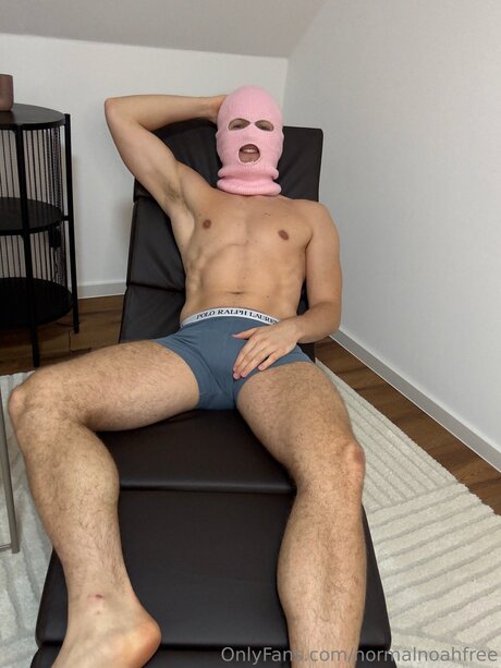 Normalnoahfree onlyfans nudes leak