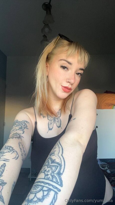 Yumi Lola onlyfans nude pictures