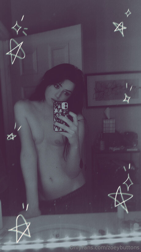 Zoeybuttons desnuda onlyfans