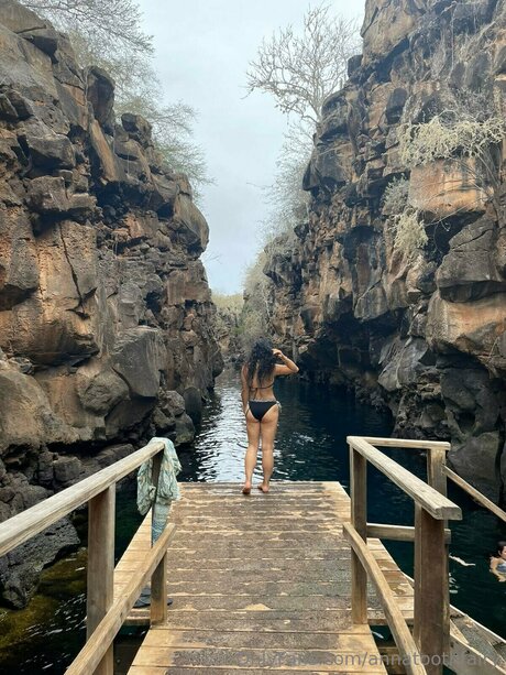 Annathedentist pics onlyfans