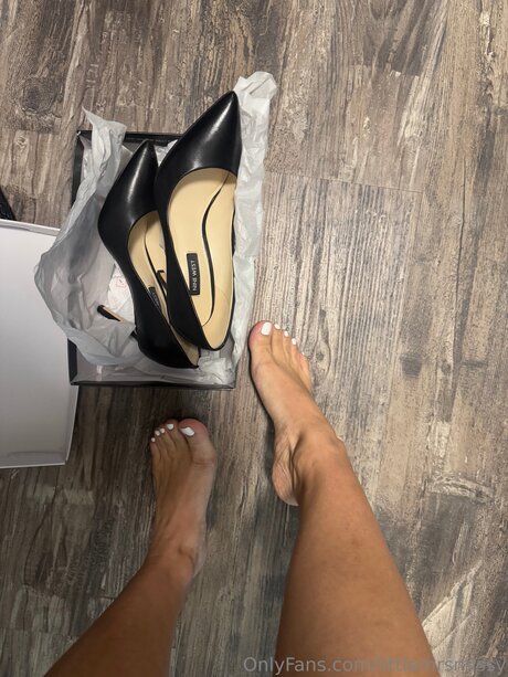 Littlemrsmissy only fans nude leaks