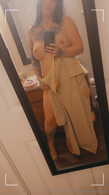 Slitslxtrepeat onlyfans xxx