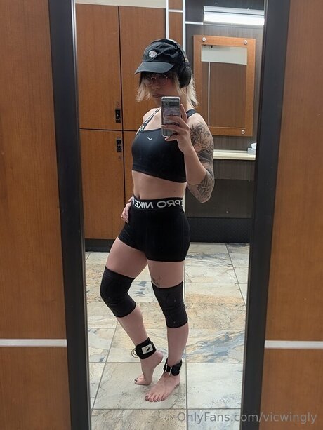 Vicwingly onlyfans naked leak