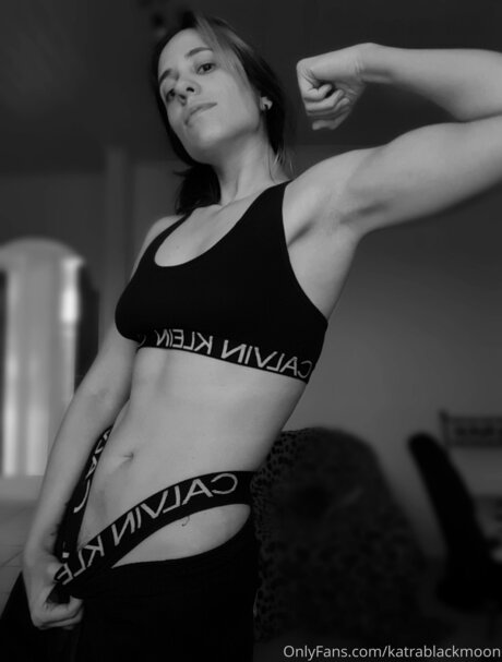 Katrablackmoon onlyfans nude leak