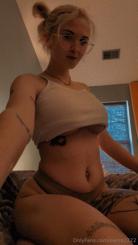 Sierra2222 naked leaked onlyfans