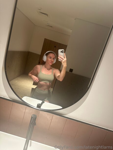 Latenightlarns onlyfans leaked xxx