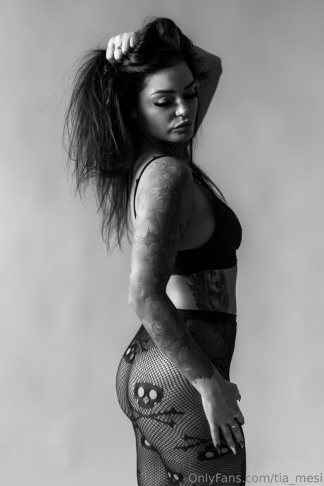 Tia Mesi nudes only fans