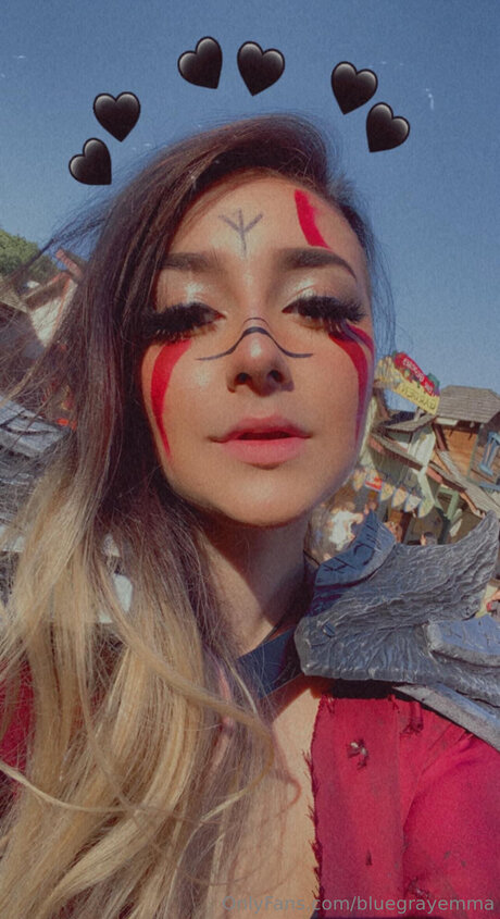 Bluegrayemma leaked onlyfans pictures