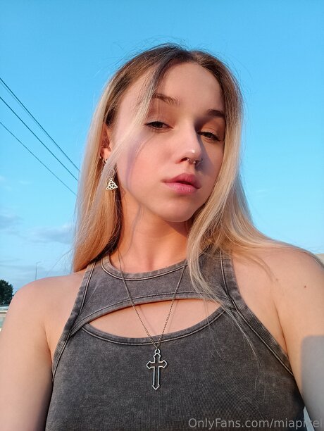 Miapixel onlyfans xxx