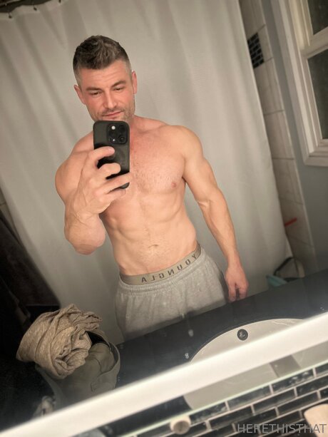 Herethisthat onlyfans pic