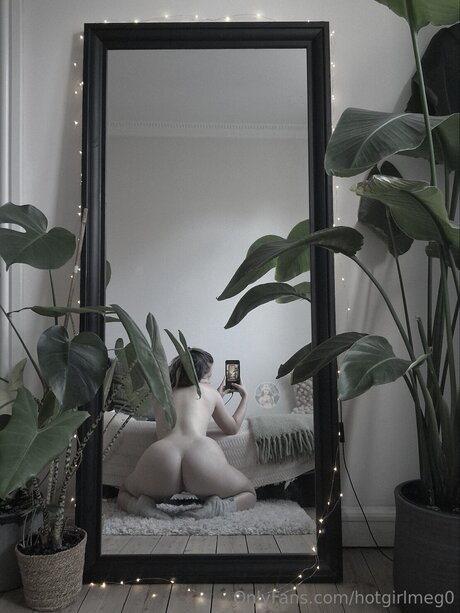 Hotgirlmeg0 leaks only fans