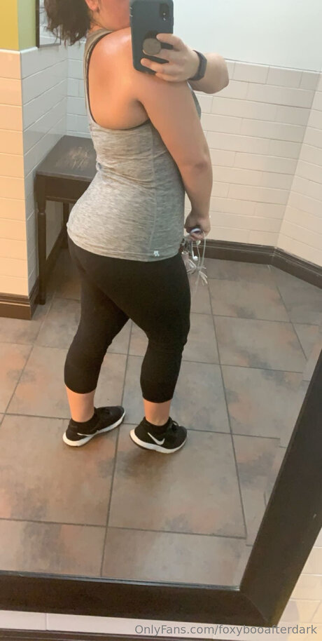 Foxybooafterdark onlyfans