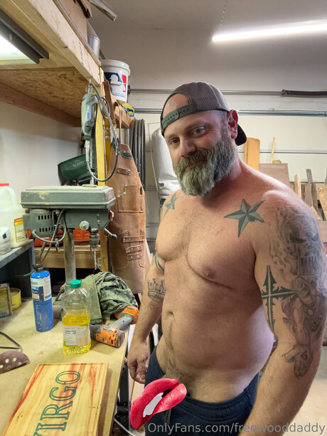 Freewooddaddy onlyfans leak porn