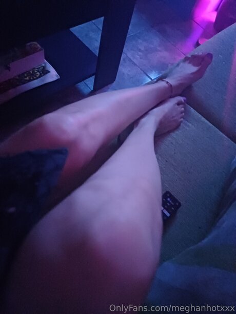 Meghanhotxxx onlyfans strip tease