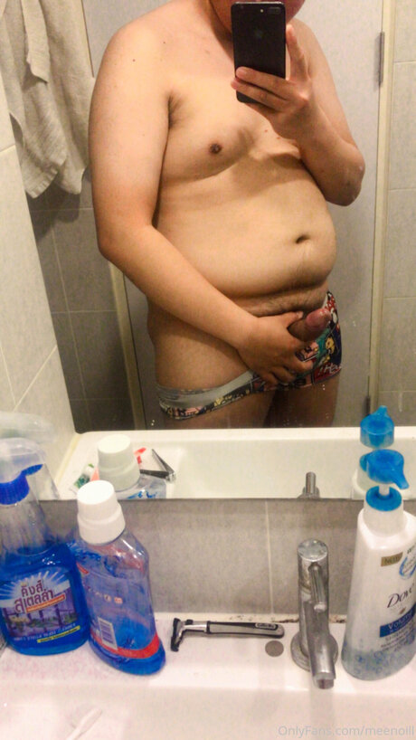 Meenoill onlyfans picture