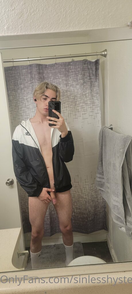 Noahconantwink onlyfans posts