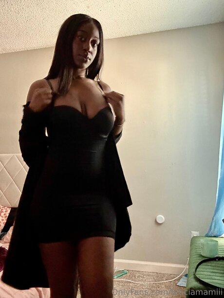 Leticiamamiii only fans leak