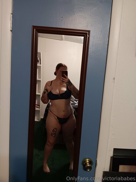 Victoriababes onlyfans leaked.