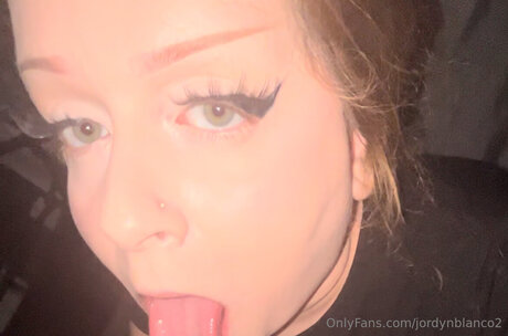 teen dildo onlyfans beautiful naked pic