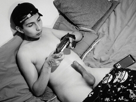 Santiboy nudes only fans