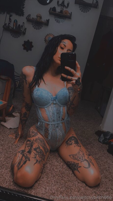 Witchybitch666 xxx only fans