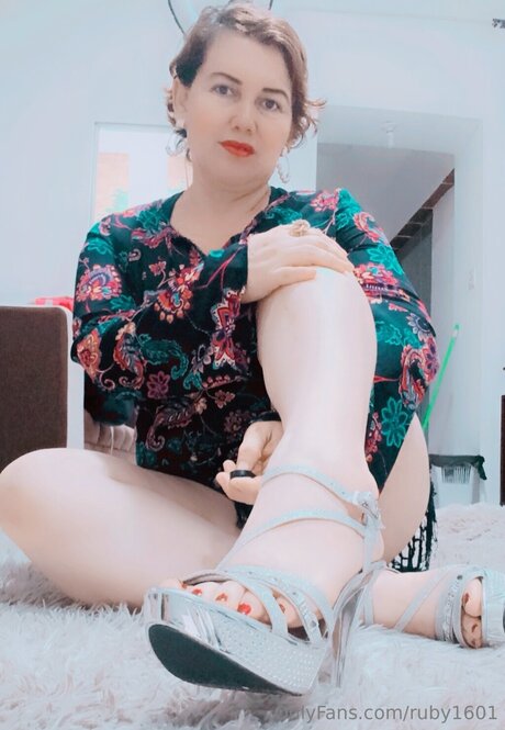 Ruby1601 onlyfans leaked.