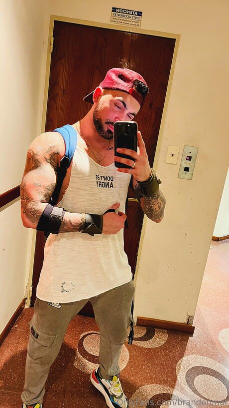 Brandonmor nude onlyfans