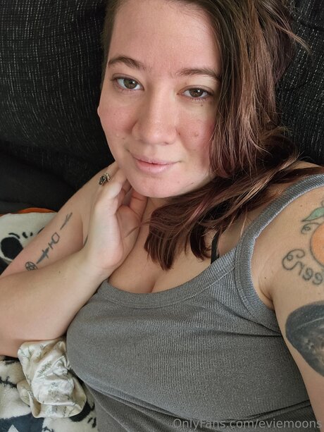 Eviemoons onlyfans uncensored