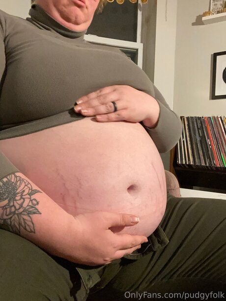 Pudgyfolk onlyfans model images