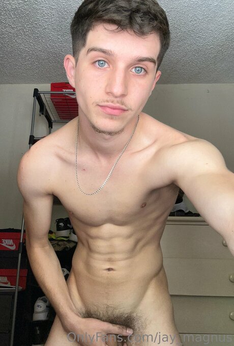 Jay Magnus onlyfans boobs
