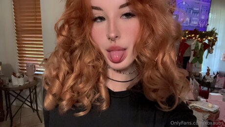 Xoxaubs onlyfans strip tease