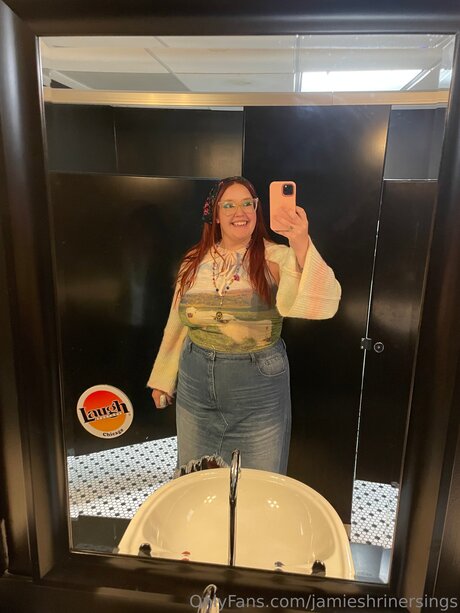 Jamieshrinersings only fans.