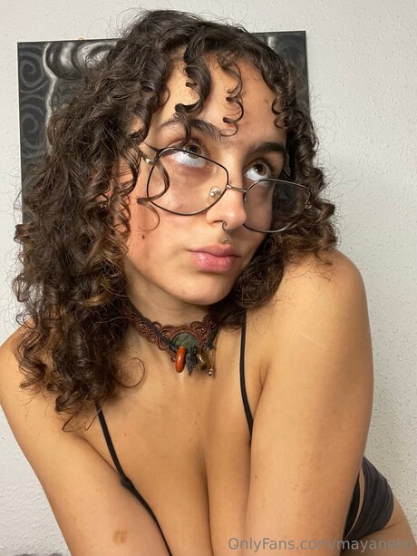 Maya Morocha feet onlyfans