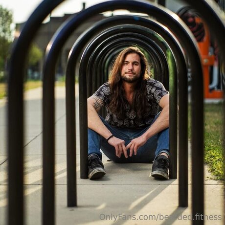 Bearded Fitness onlyfans leak ass