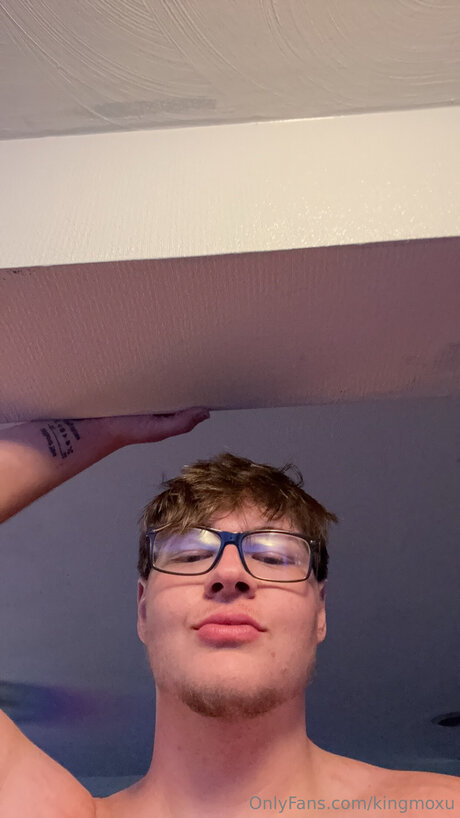 Kingmoxu onlyfans archives
