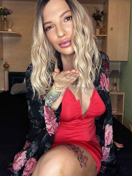 Drhoneysweet onlyfans leaks nude