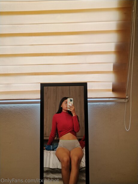 Mar Cute desnuda onlyfans