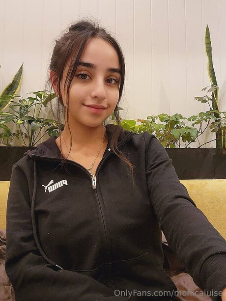 Monicaluise onlyfans desnuda
