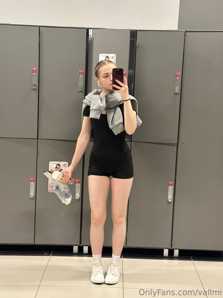 Vallmi onlyfans leak nude