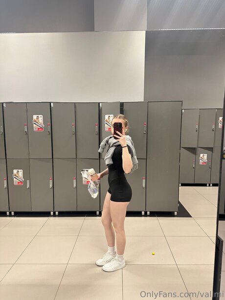 Vallmi porn onlyfans