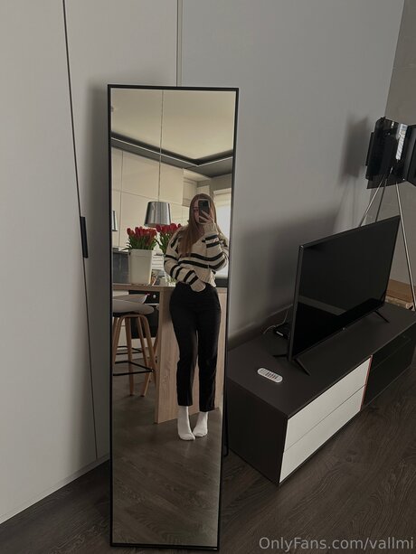 Vallmi onlyfans nude leak