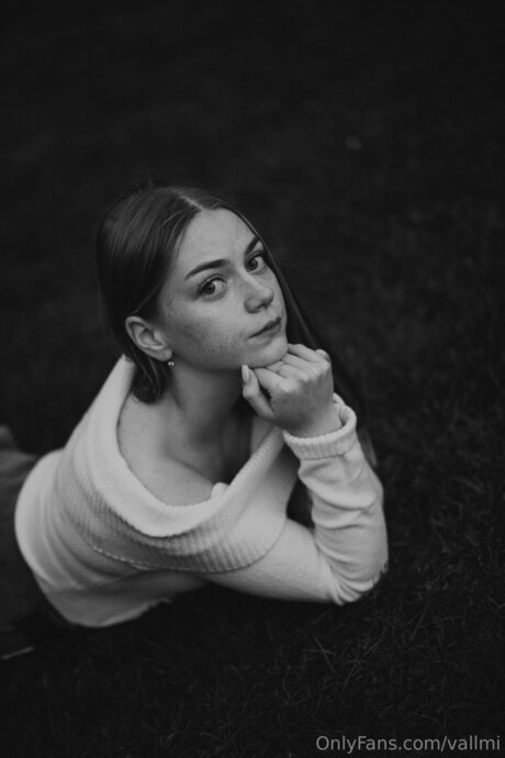 Vallmi onlyfans sextape leak