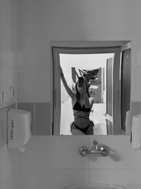 Vallmi porn leaked onlyfans