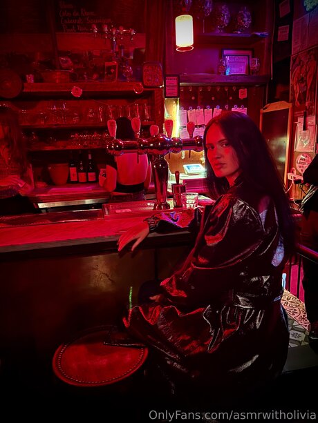 Asmrwitholivia only fans nudes